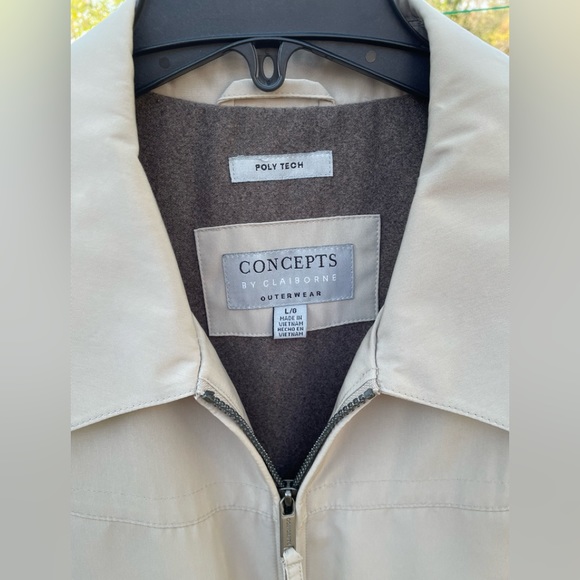 Concepts by Claiborne Outerwear Poly Tech Insulated Zippered Tan Jacket - Picture 3 of 6
